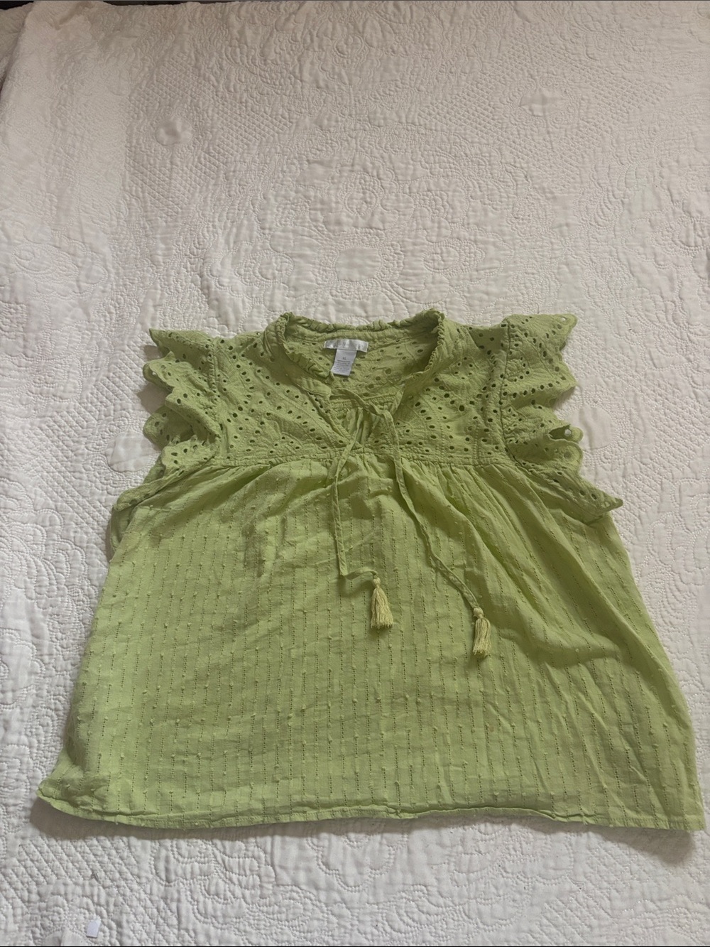 Design History size XL light green eyelet ruffle cap sleeve 100% Cotton shirt